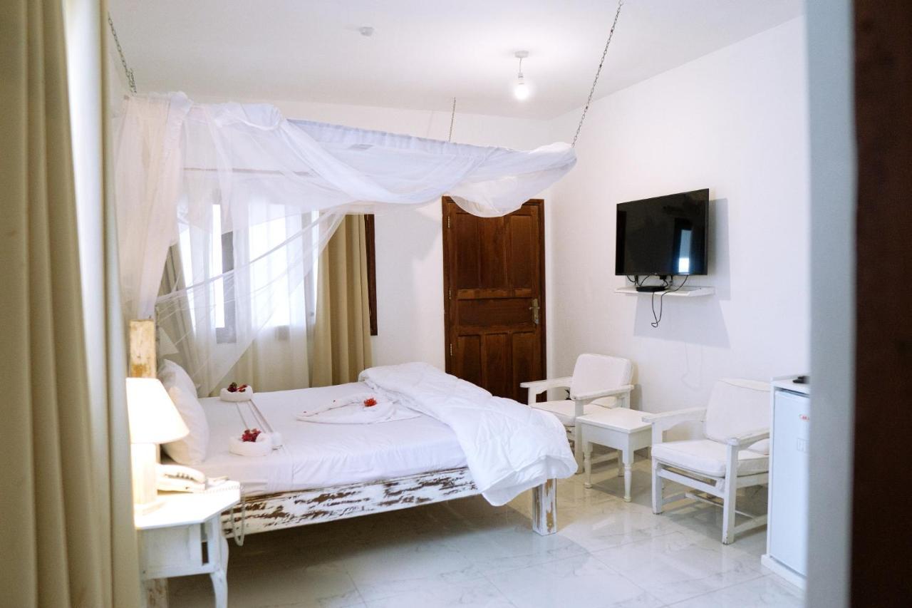 Met Beach Resort Malindi Exterior photo